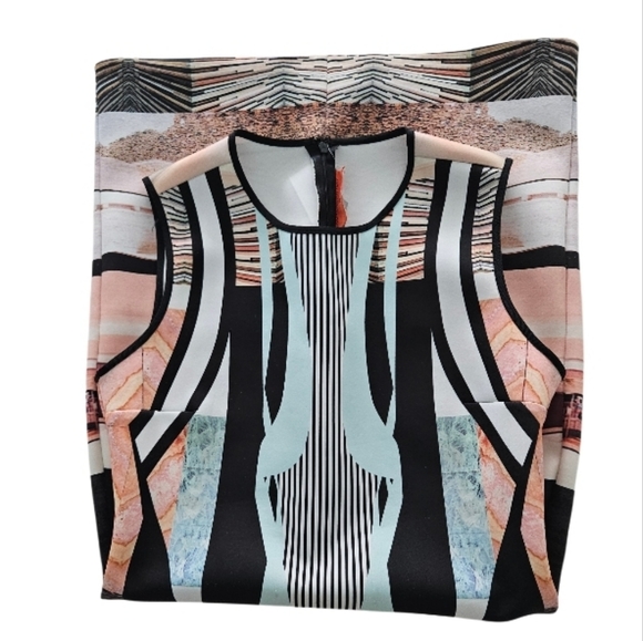 Clover Canyon Sleevless  Geometric Mini Scuba Dress - Picture 10 of 11